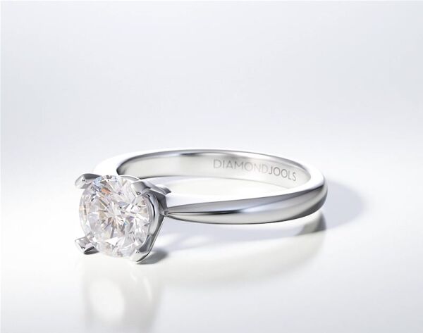 SOLITAIRE RING ENG082